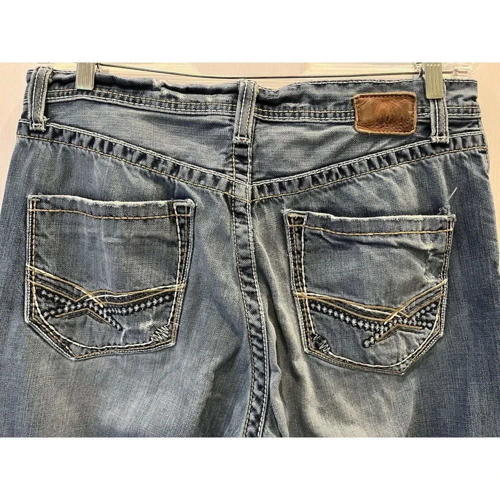 BKE Buckle Tyler Jeans Men's 34x33 Blue Denim Pants Distressed Whiskers